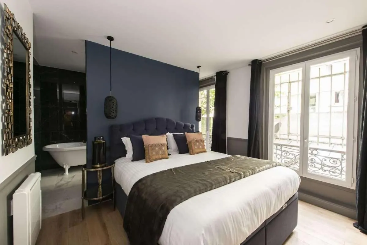 Marianne Apartment Paris France